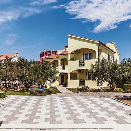Apartment Roncevic Vrsi Ngoại thất bức ảnh
