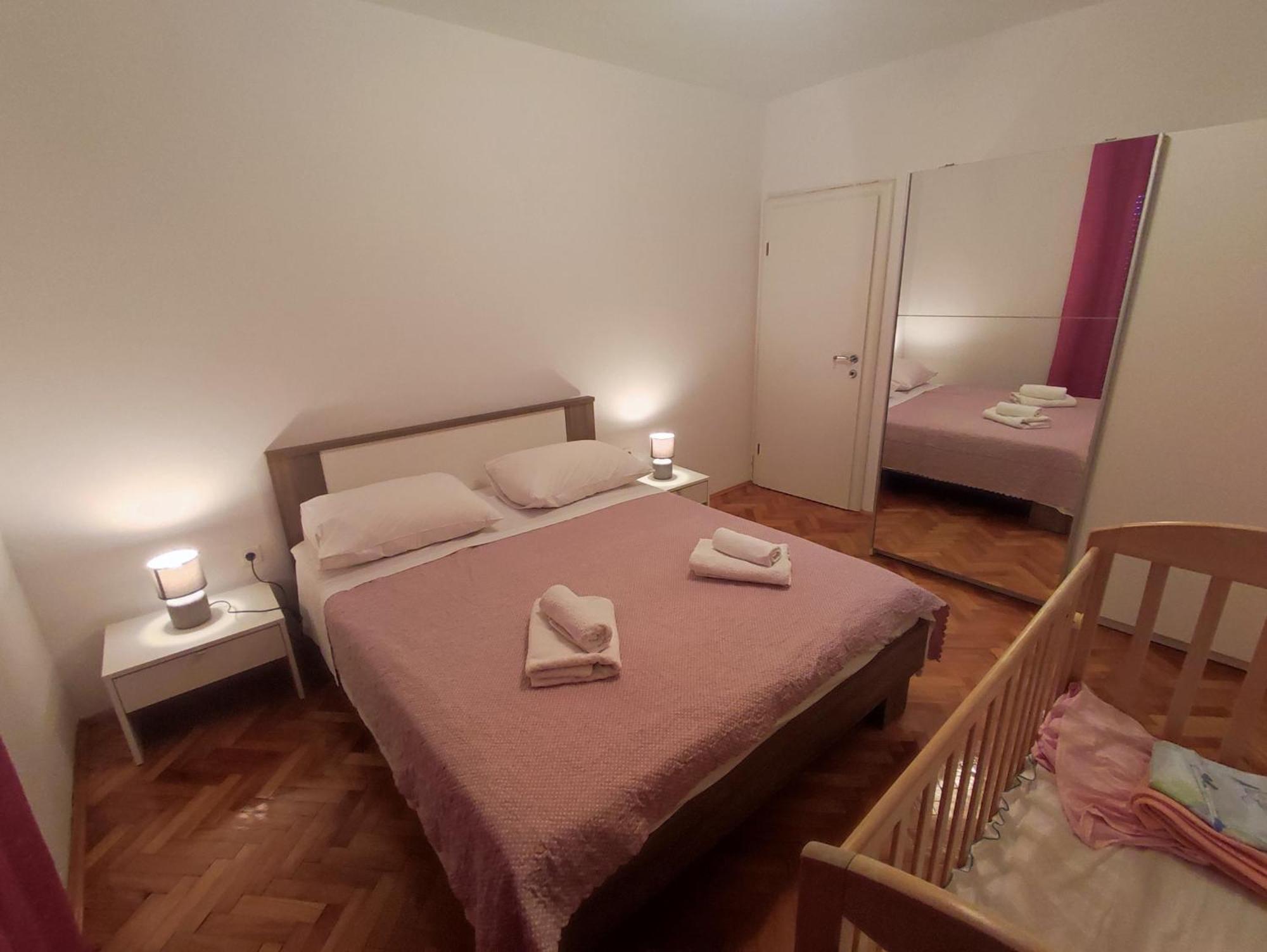Apartment Roncevic Vrsi Ngoại thất bức ảnh