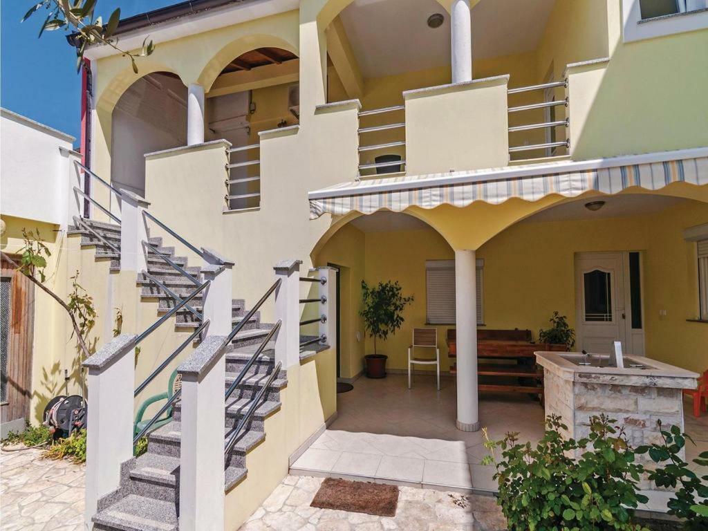 Apartment Roncevic Vrsi Ngoại thất bức ảnh